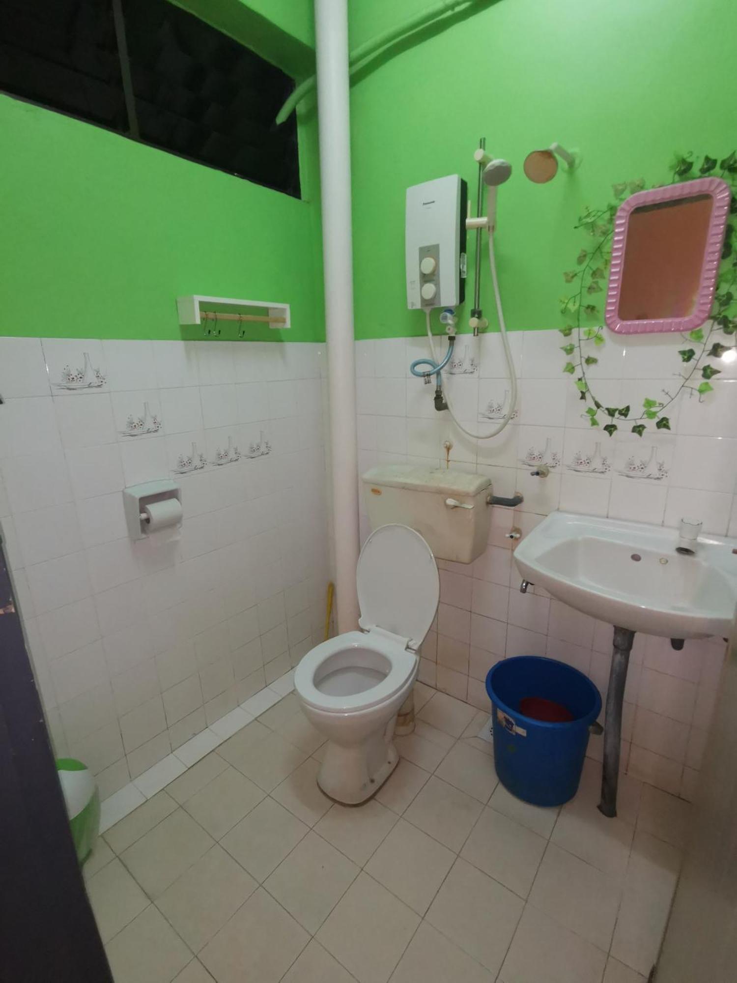 Dt Homestay With Three Room Malacca מראה חיצוני תמונה
