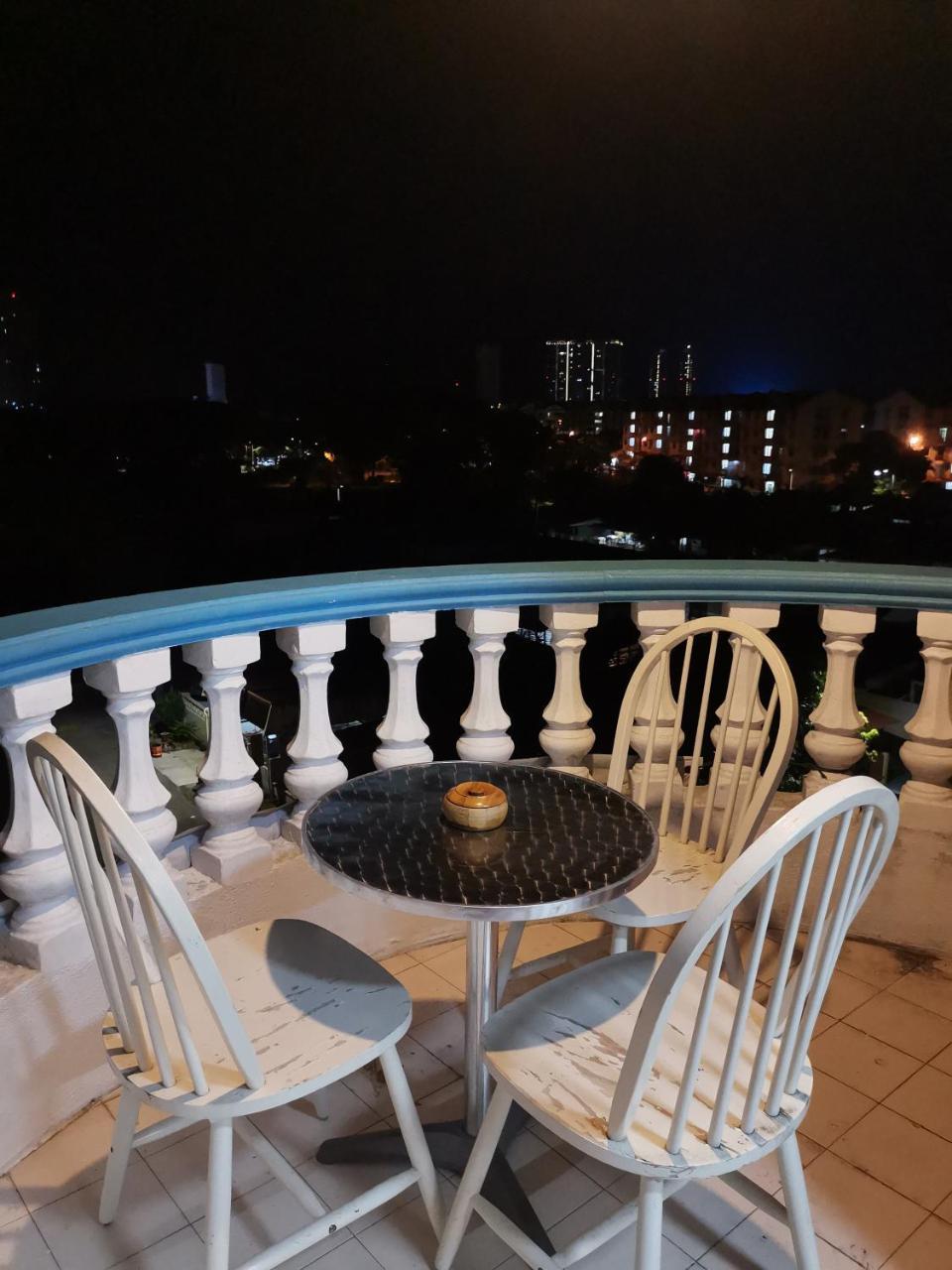 Dt Homestay With Three Room Malacca מראה חיצוני תמונה